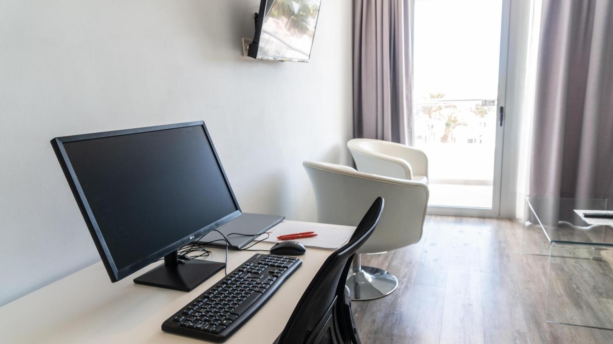 Coral Ocean View - Adults Only Hotel ปลายาเดลาสอเมริกาส ภายนอก รูปภาพ