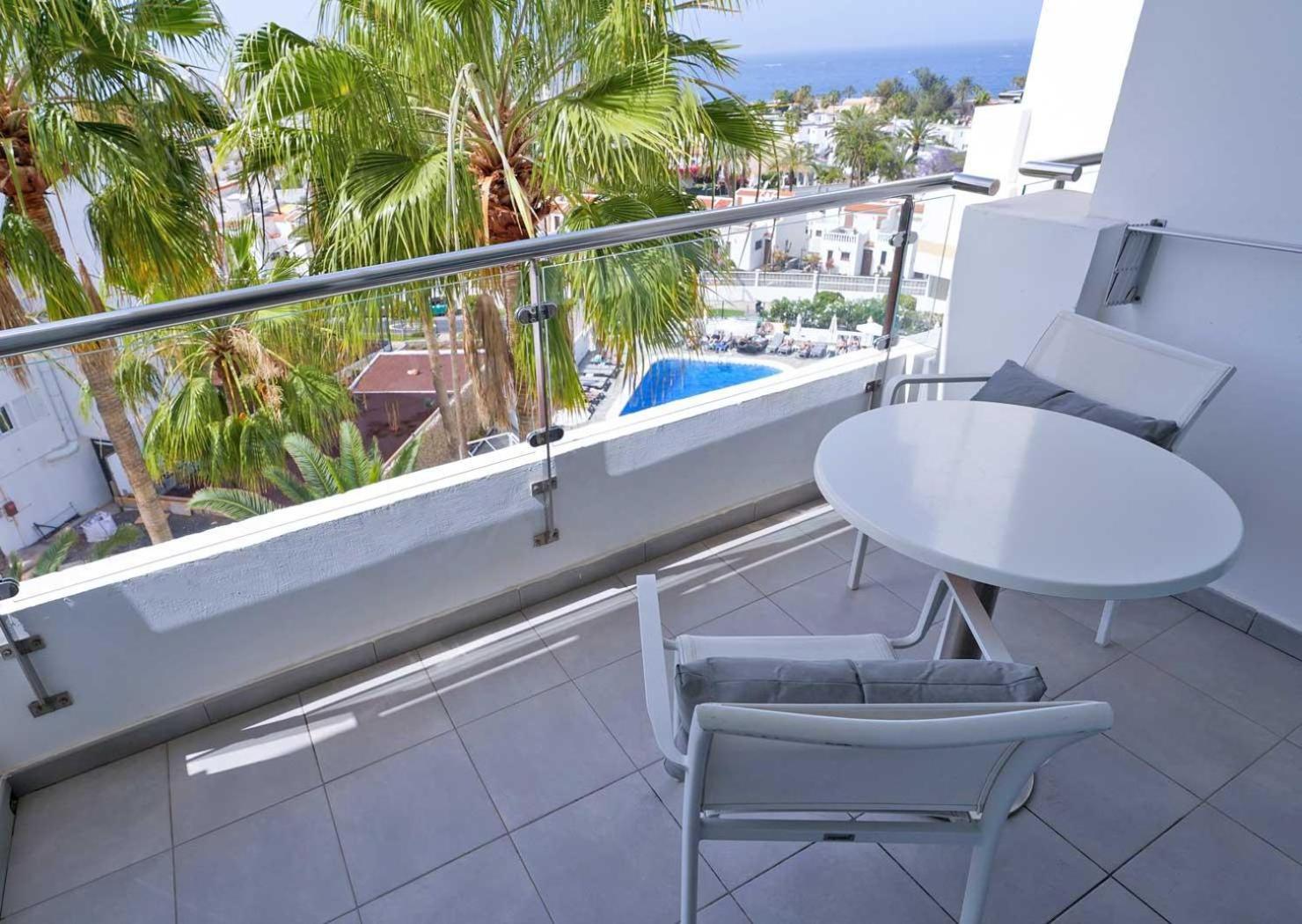 Coral Ocean View - Adults Only Hotel ปลายาเดลาสอเมริกาส ภายนอก รูปภาพ