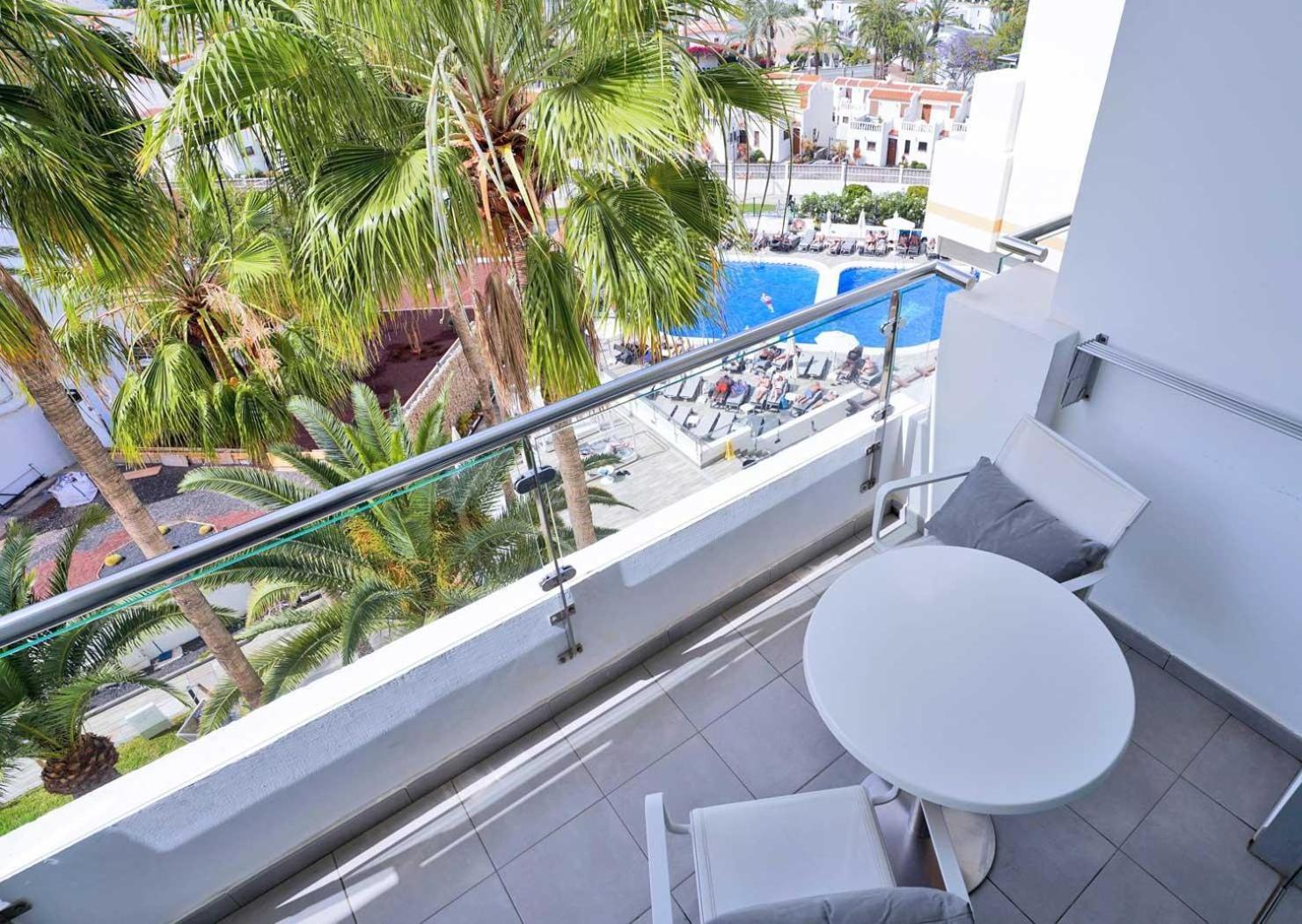 Coral Ocean View - Adults Only Hotel ปลายาเดลาสอเมริกาส ภายนอก รูปภาพ