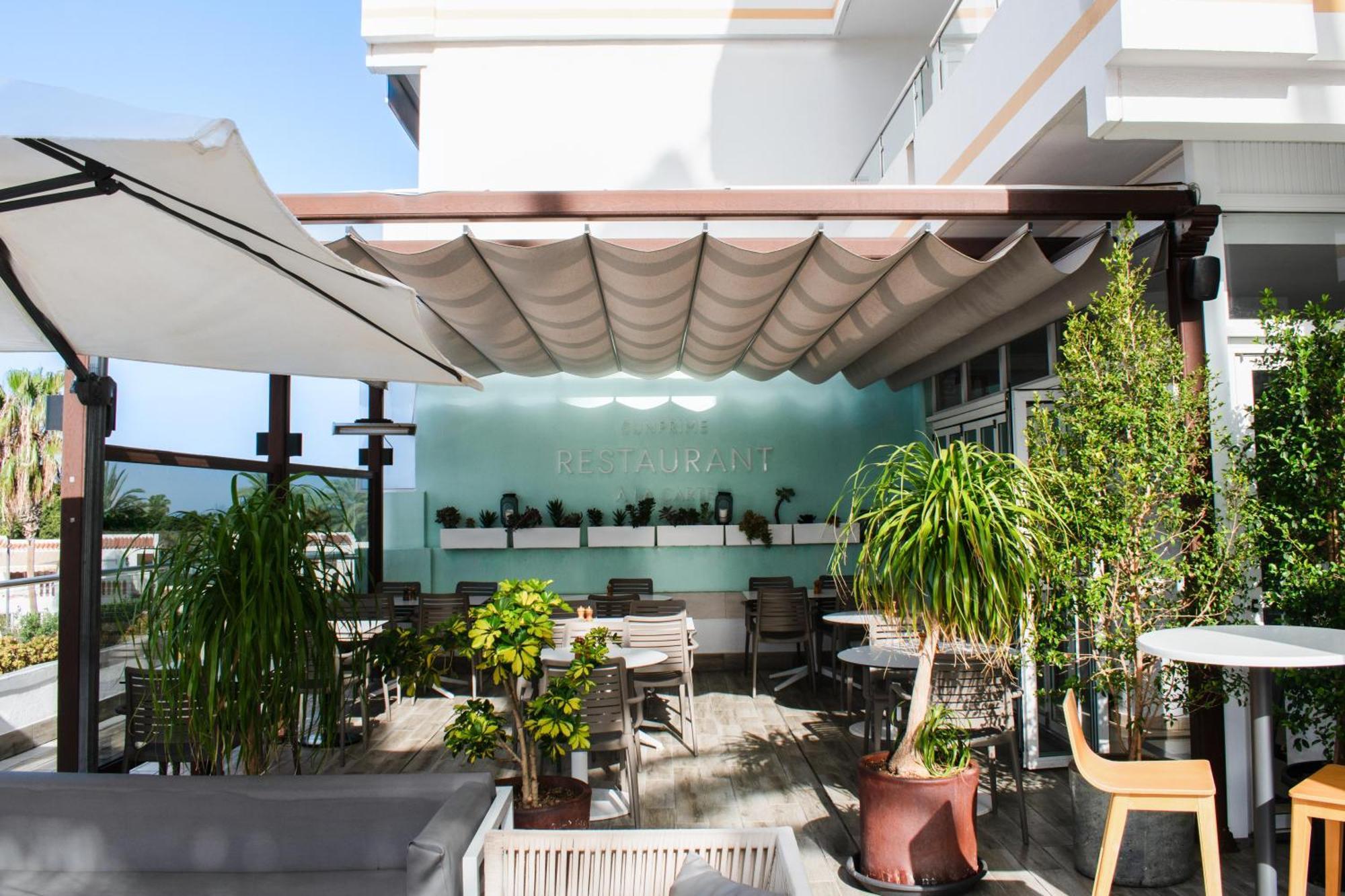 Coral Ocean View - Adults Only Hotel ปลายาเดลาสอเมริกาส ภายนอก รูปภาพ
